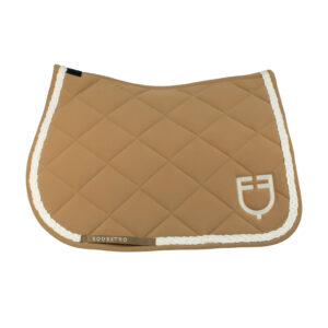 Equestrian jumping saddle pad with braided cord + cap - Image 13