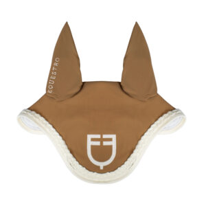 Equestrian jumping saddle pad with braided cord + cap - Image 17